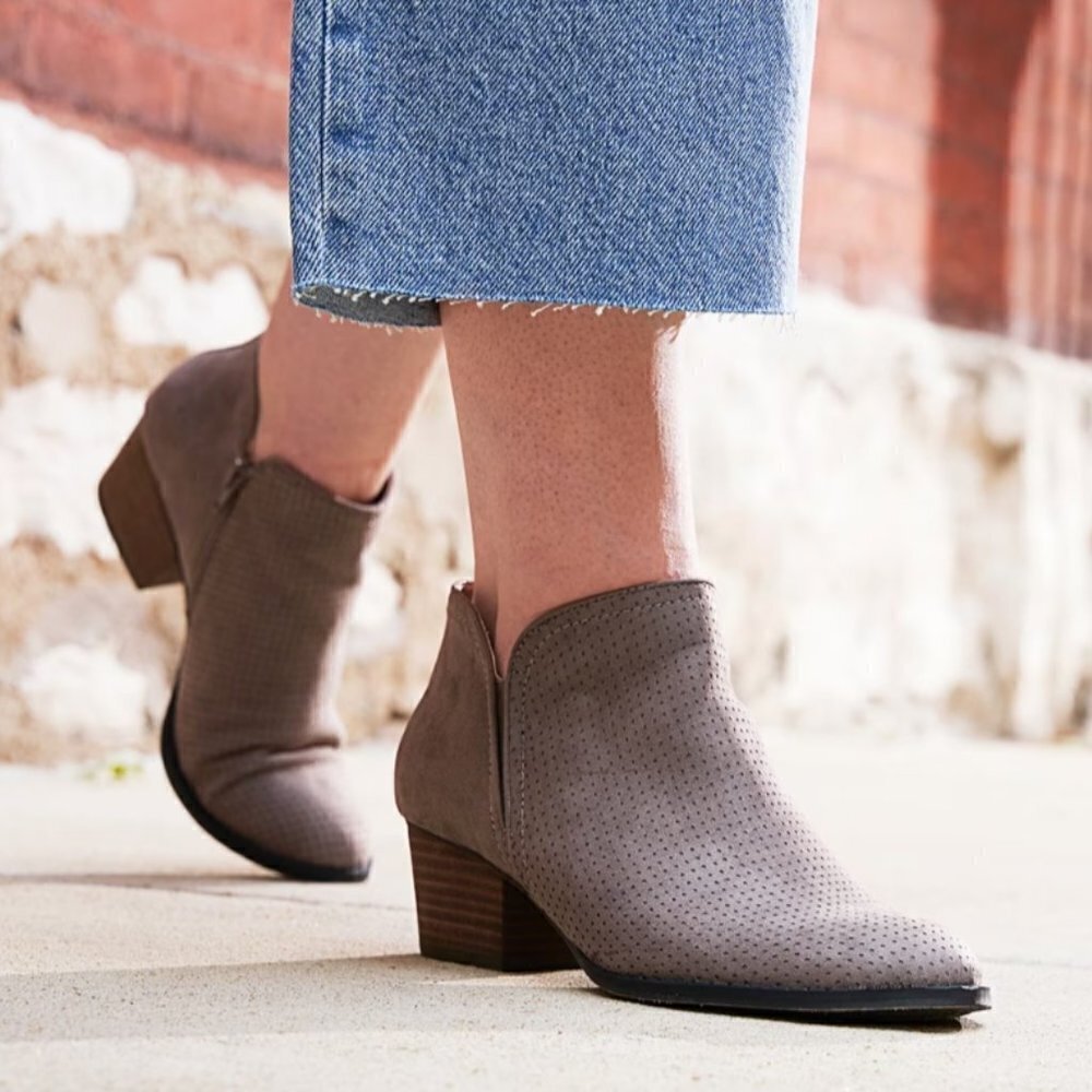 LifeStride Women's Blake Block Heel Ankle Boot
